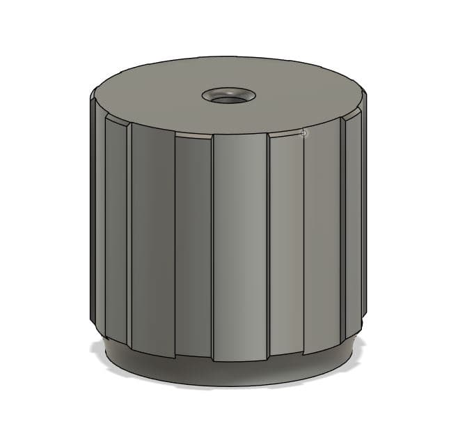 CAD-Modell eines geriffelten Zylinderbauteils mit Mittelbohrung